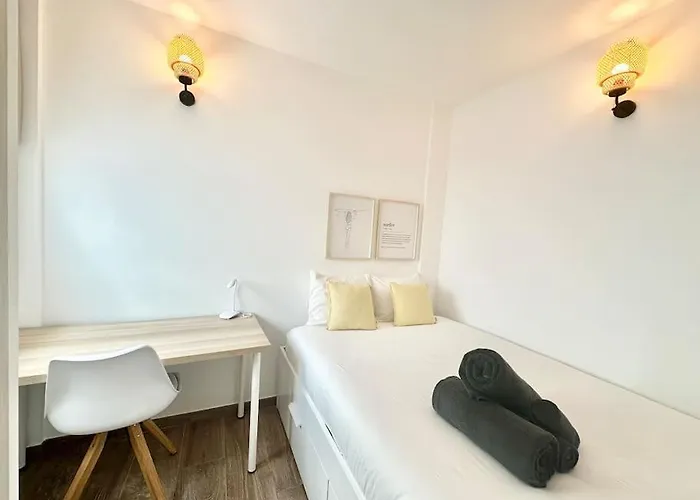 El Queque Sea View 2 Bedroom 2desks And Balcony *