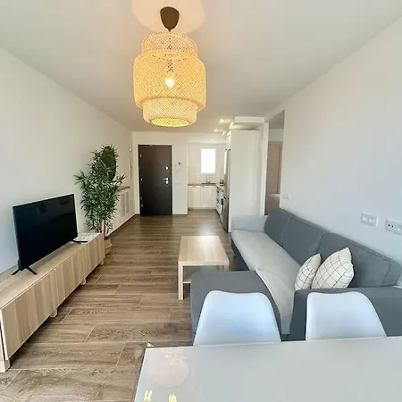 El Queque Sea View 2 Bedroom 2desks And Balcony *