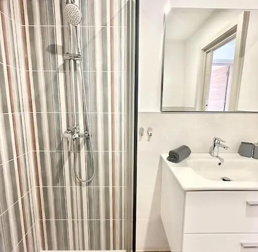 El Queque Sea View 2 Bedroom 2desks&balcony