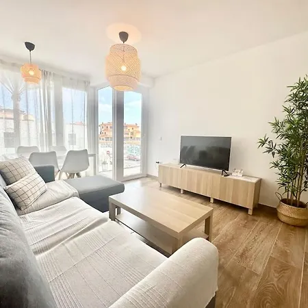 Apartman El Queque Sea View 2 Bedroom 2desks And Balcony *